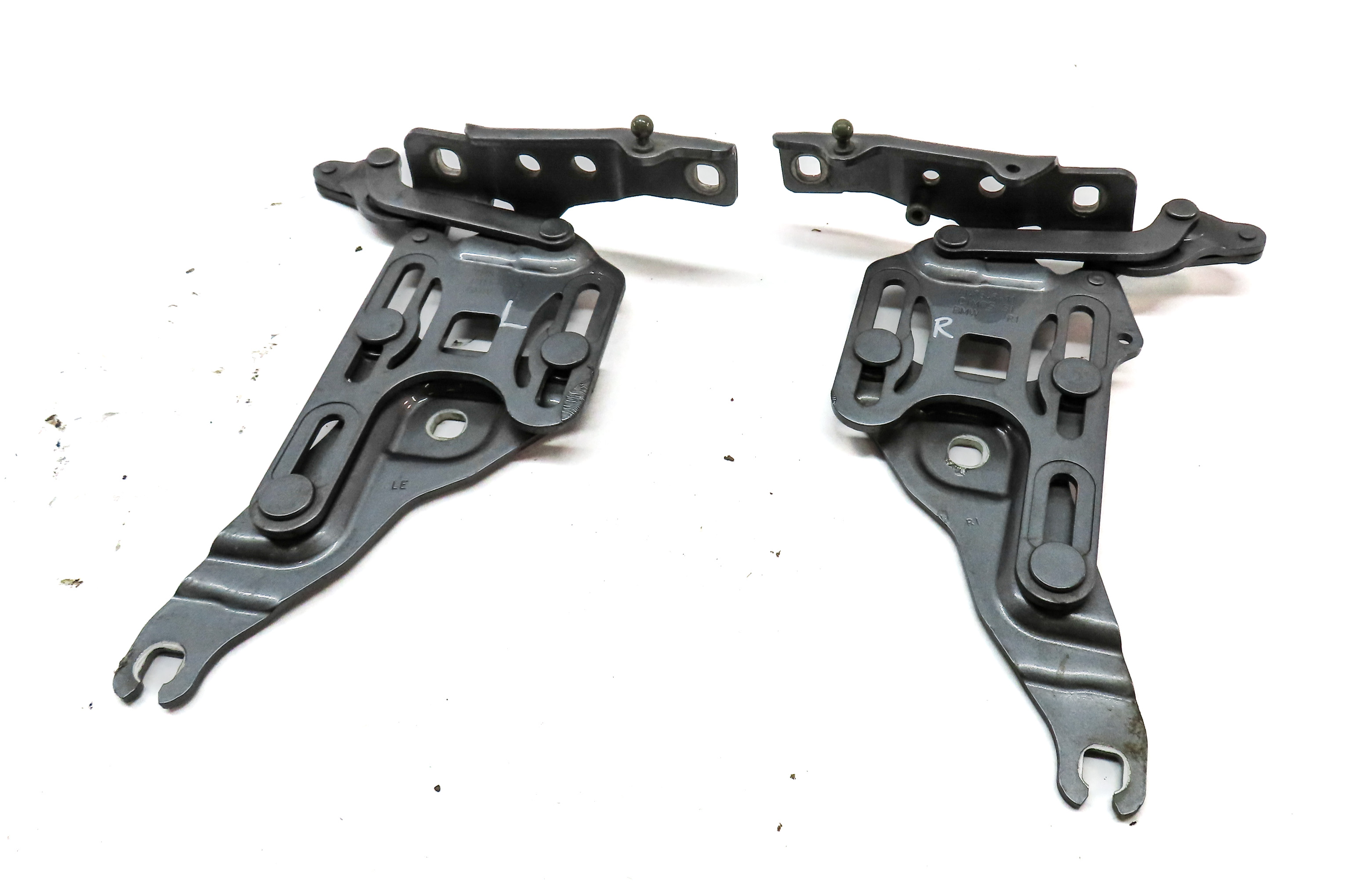 2007-2014 BMW X5 X6 X6M (E70 E71) FRONT HOOD LID HINGE SET/2 (GRAY) — exact item pictured